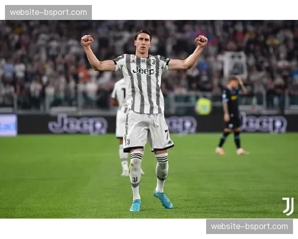 弗拉霍维奇专访：在尤文的挑战与成长，目标是成为世界最佳之一